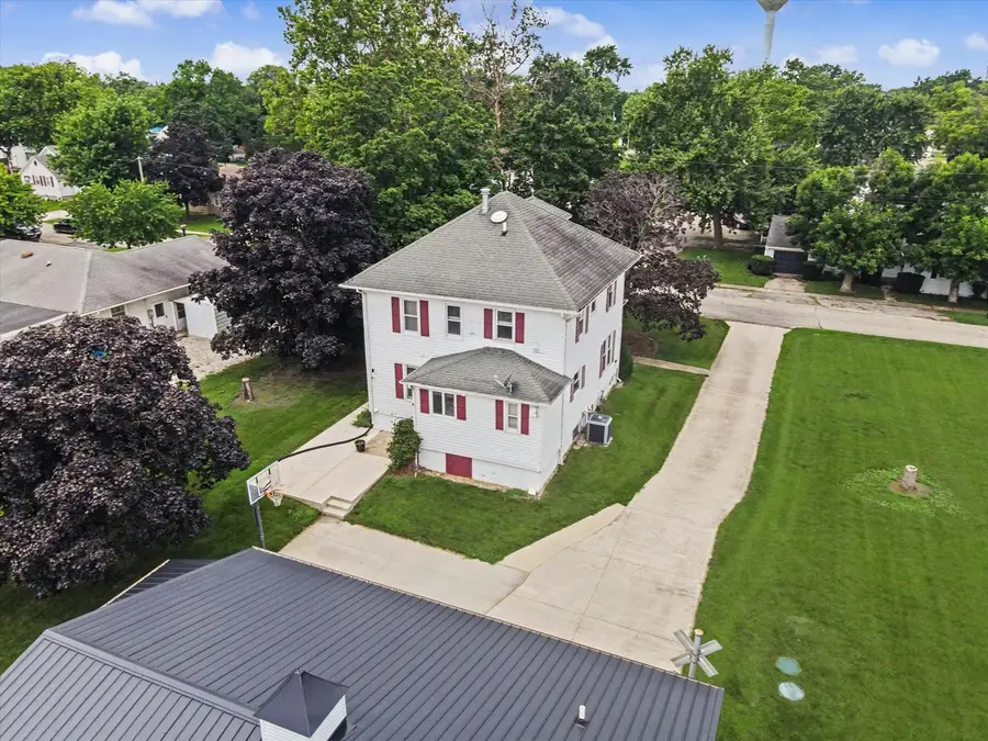 102 N Pine Street, Buckley, IL 60918 - #3