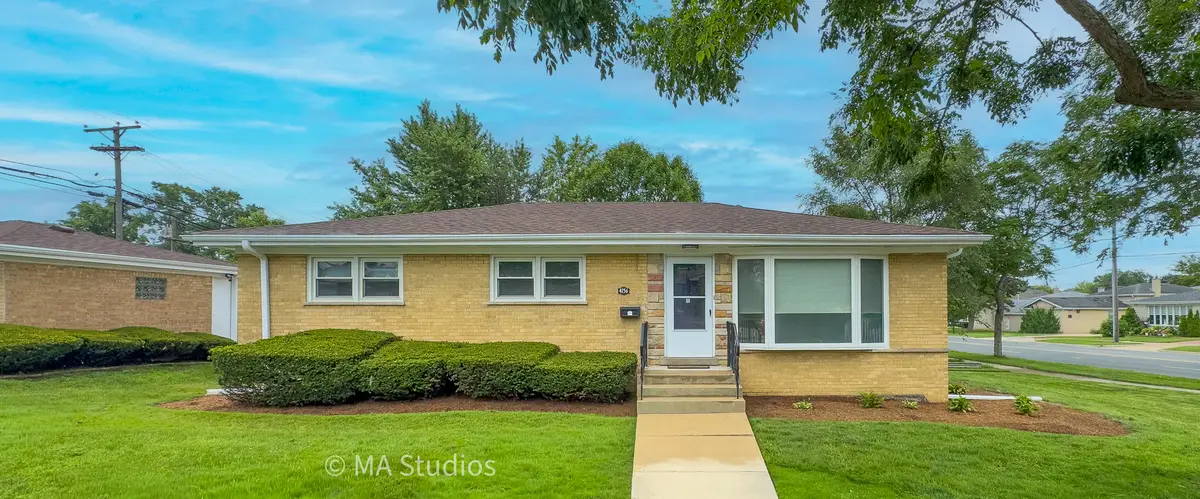 4256 Golf Road, Skokie, IL 60076 - #1