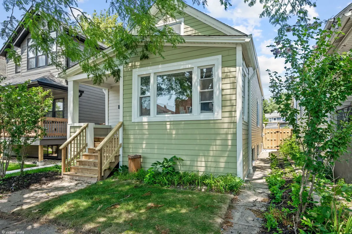 4842 W Warwick Avenue, Chicago, IL 60641 - #1