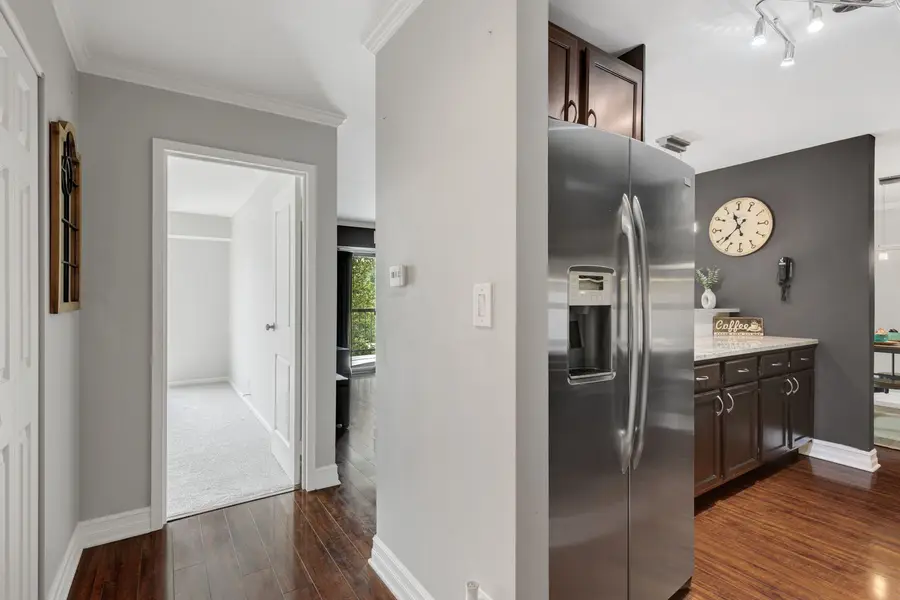 1605 E Central Road #304A, Arlington Heights, IL 60005 - #3