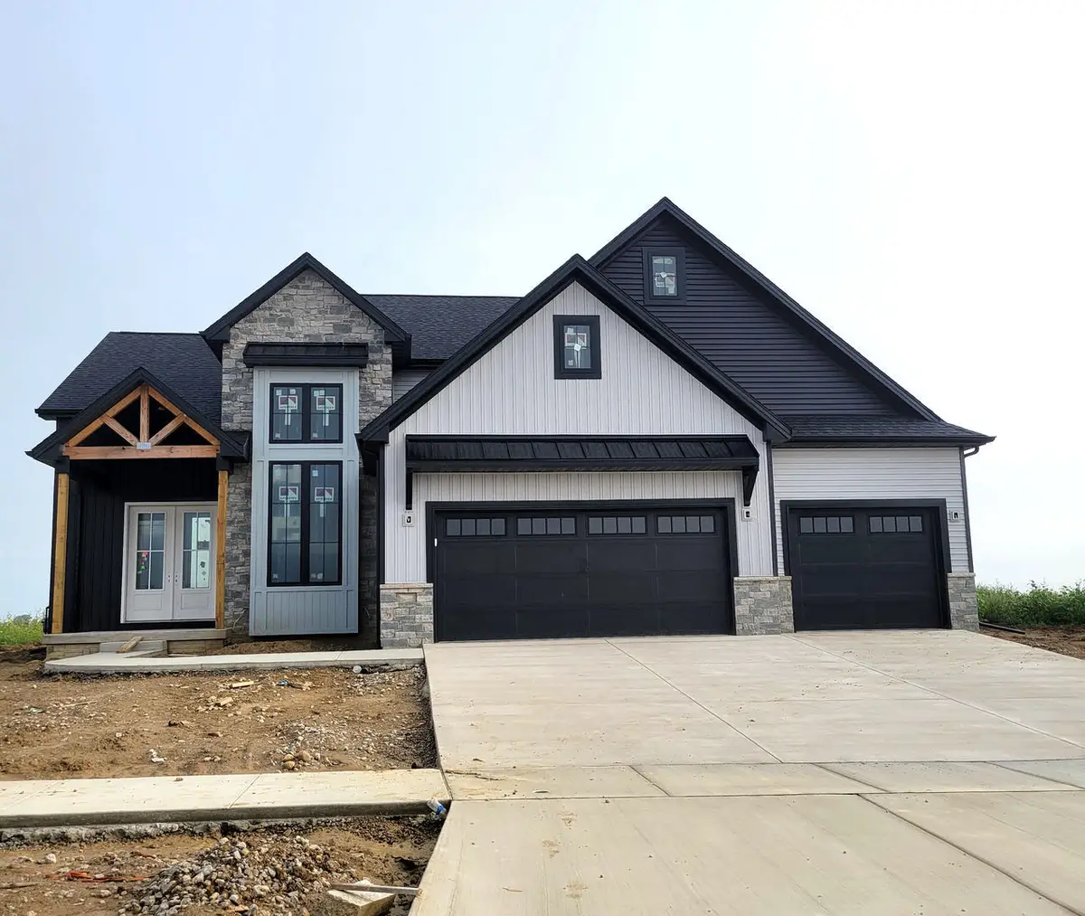 5108 Castlebar Drive, Bloomington, IL 61705 - #1