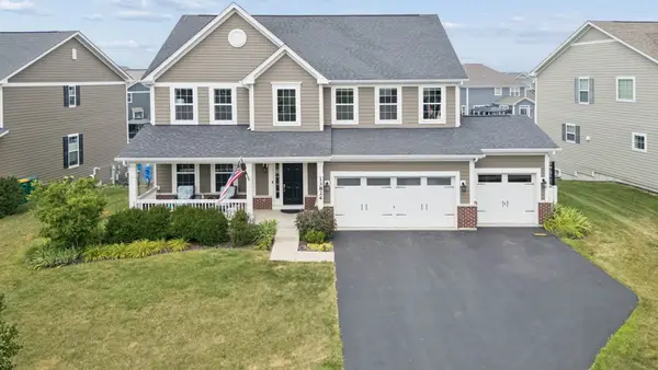 13824 Amelia Drive, Lemont, IL 60439