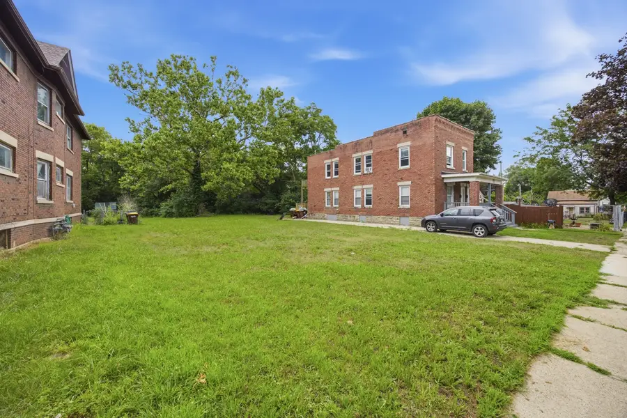 948 S 3rd Street, Rockford, IL 61104 - #2