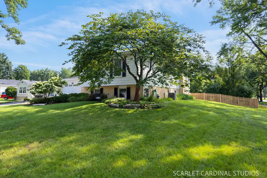 1881 Cambridge Lane, Wheaton, IL 60189 - #3