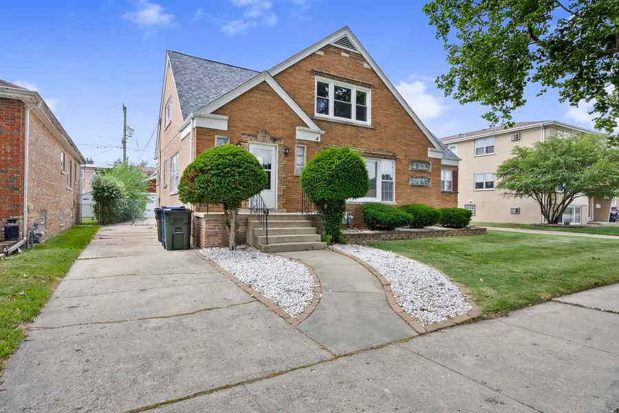 9316 S Harding Avenue, Evergreen Park, IL 60805 - #2