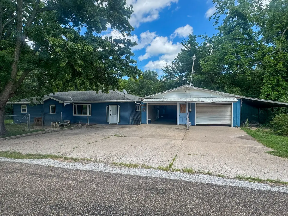 800 Shady Acres Lane, Quincy, IL 62305 - #1
