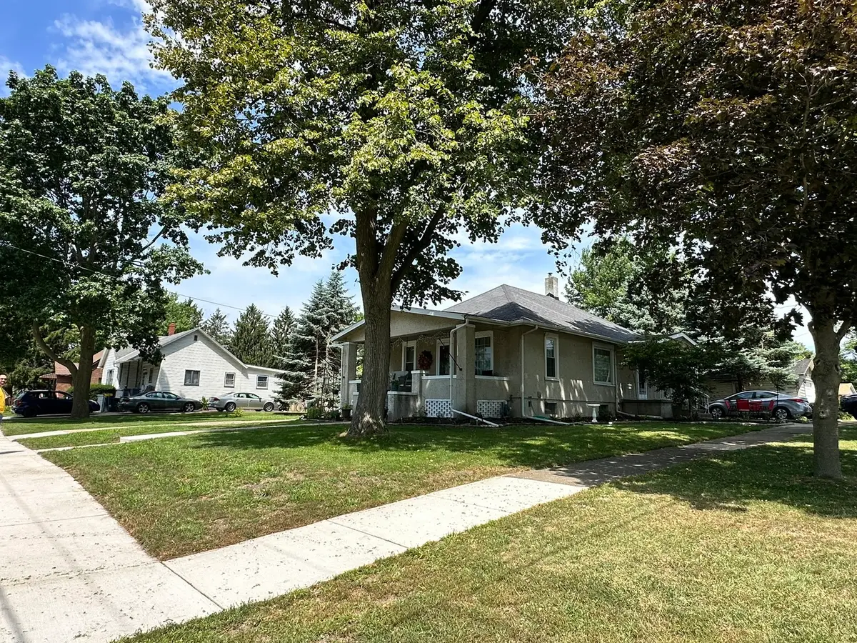 1016 E Bronson Street, Streator, IL 61364 - #1