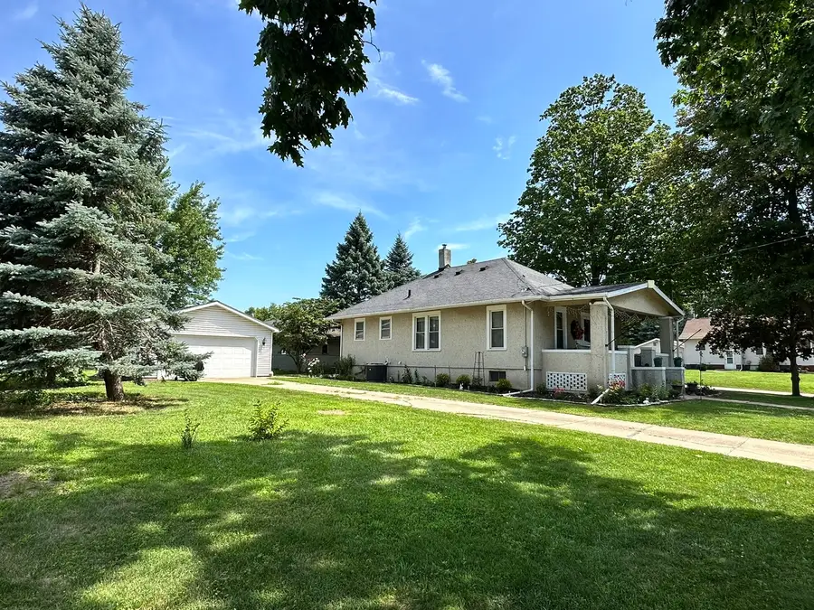 1016 E Bronson Street, Streator, IL 61364 - #2
