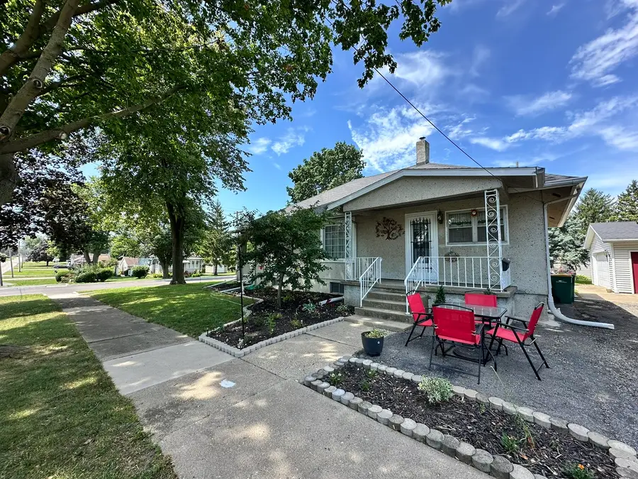 1016 E Bronson Street, Streator, IL 61364 - #3