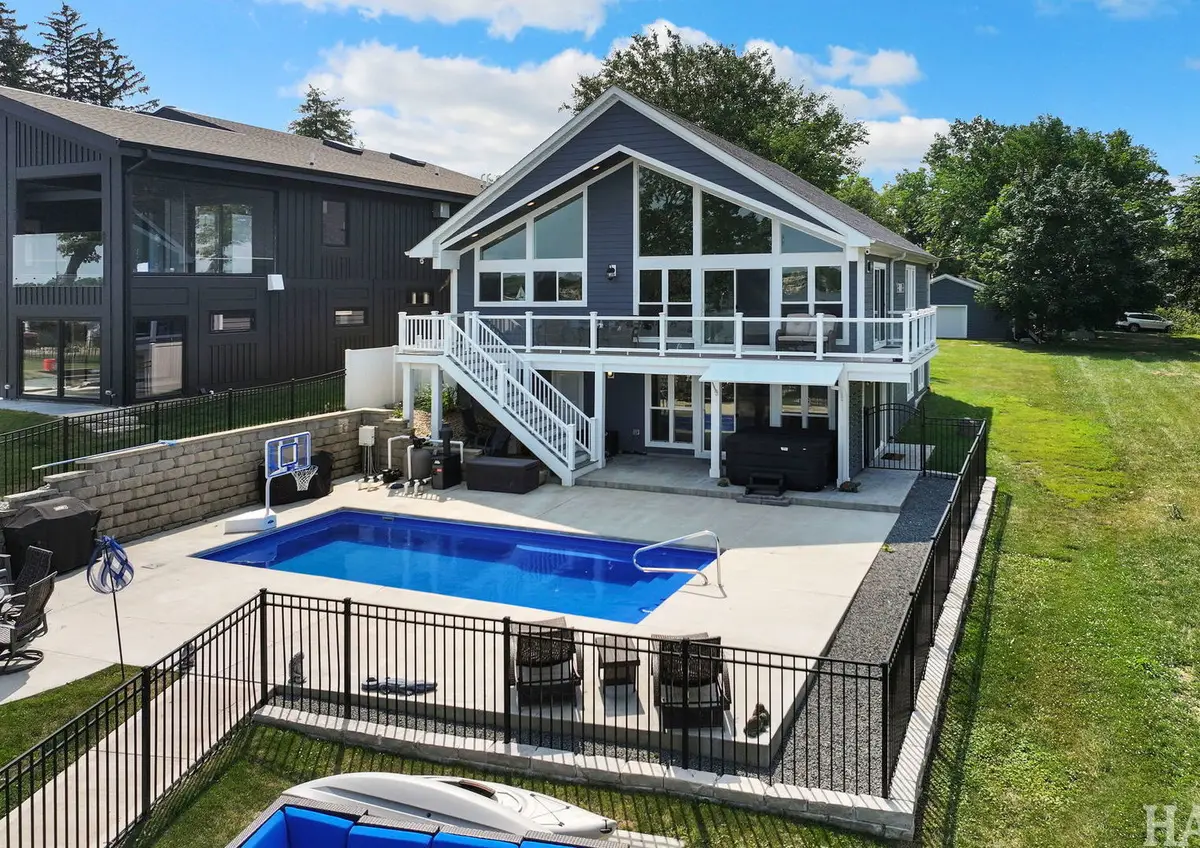 42813 N Woodbine Avenue, Antioch, IL 60002 - #1