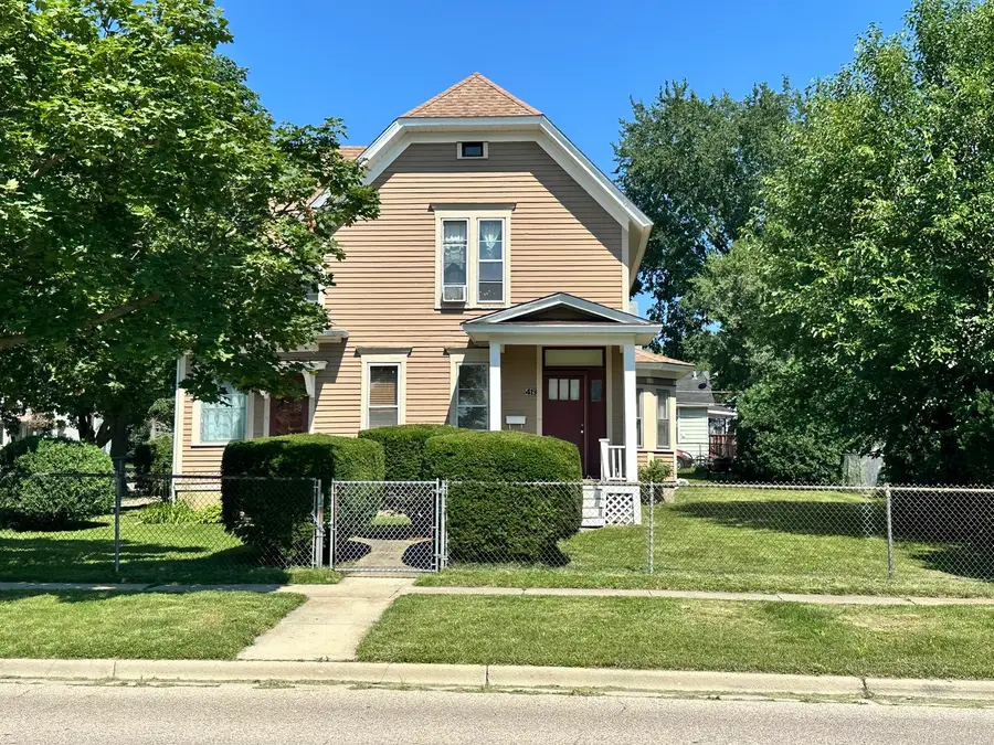 419-421 N Spring Street, Elgin, IL 60120 - #3