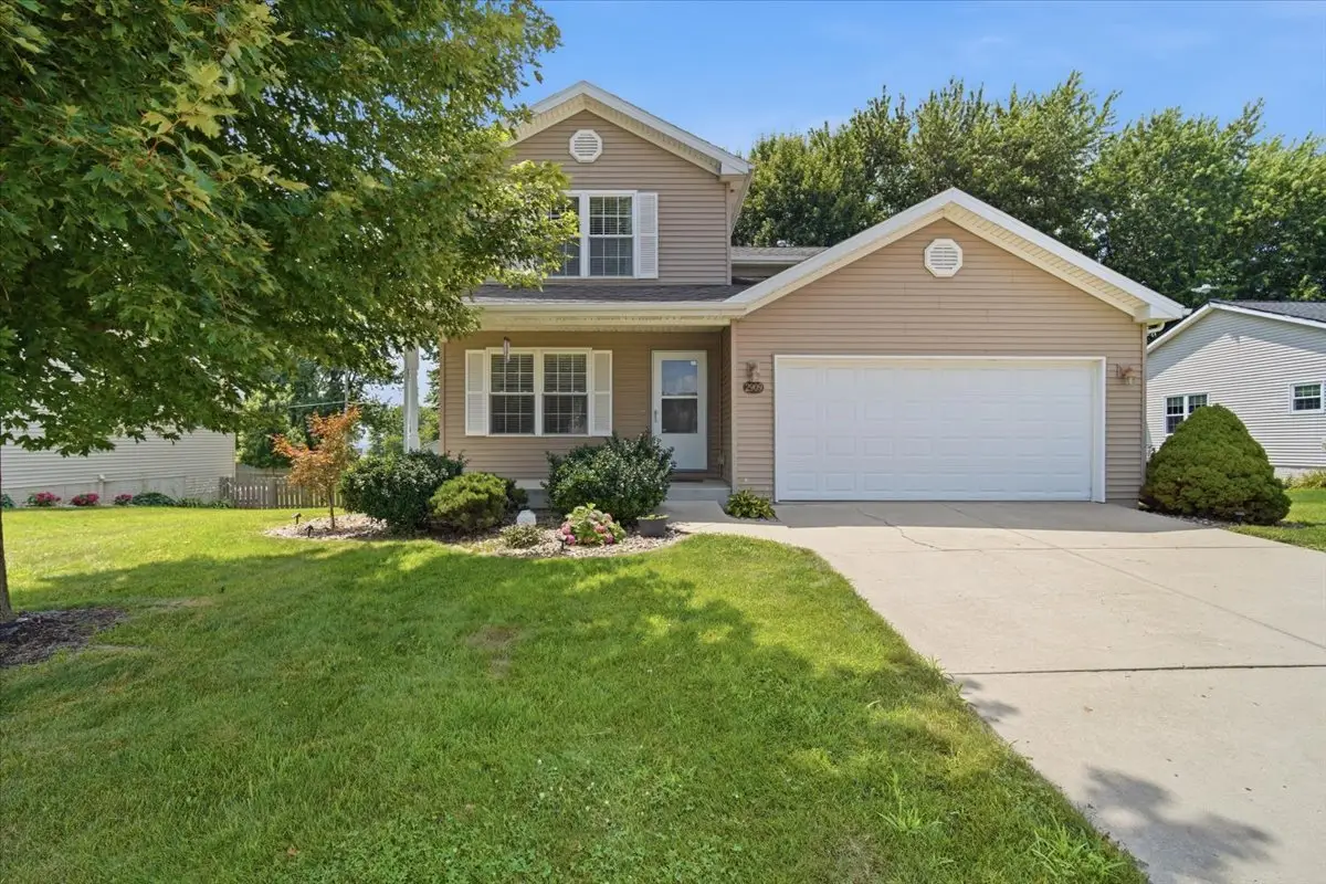 2909 Breezewood Boulevard, Bloomington, IL 61704 - #1