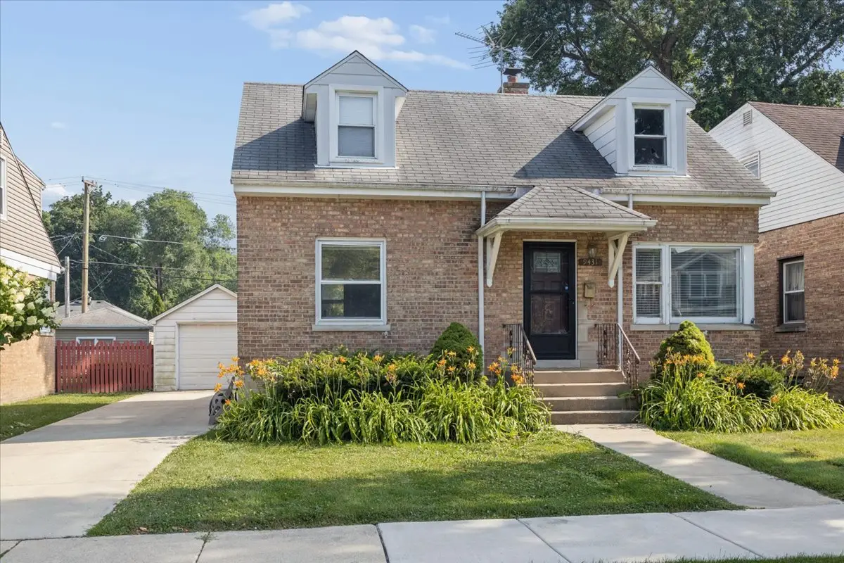 9431 Jefferson Avenue, Brookfield, IL 60513 - #1