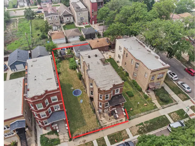 852 N Springfield Avenue, Chicago, IL 60651 - #2