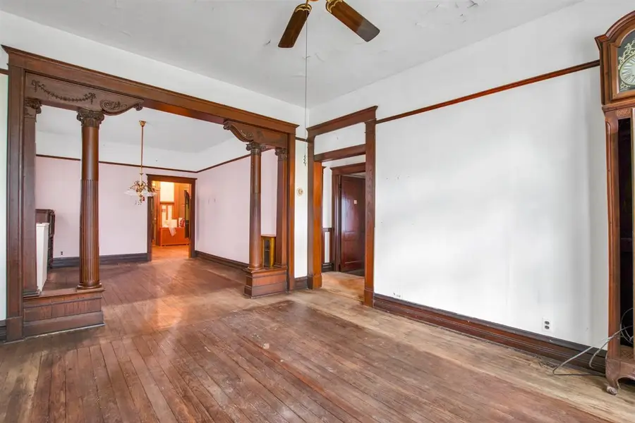 2244 N Maplewood Avenue, Chicago, IL 60647 - #3