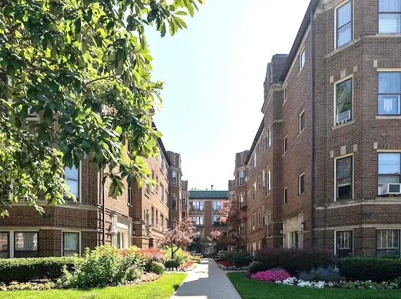 719 Hinman Avenue #2E, Evanston, IL 60202 - #1