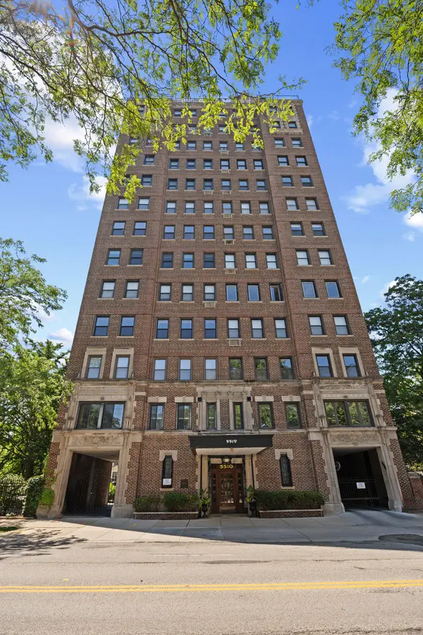 5510 N Sheridan Road #2A, Chicago, IL 60640