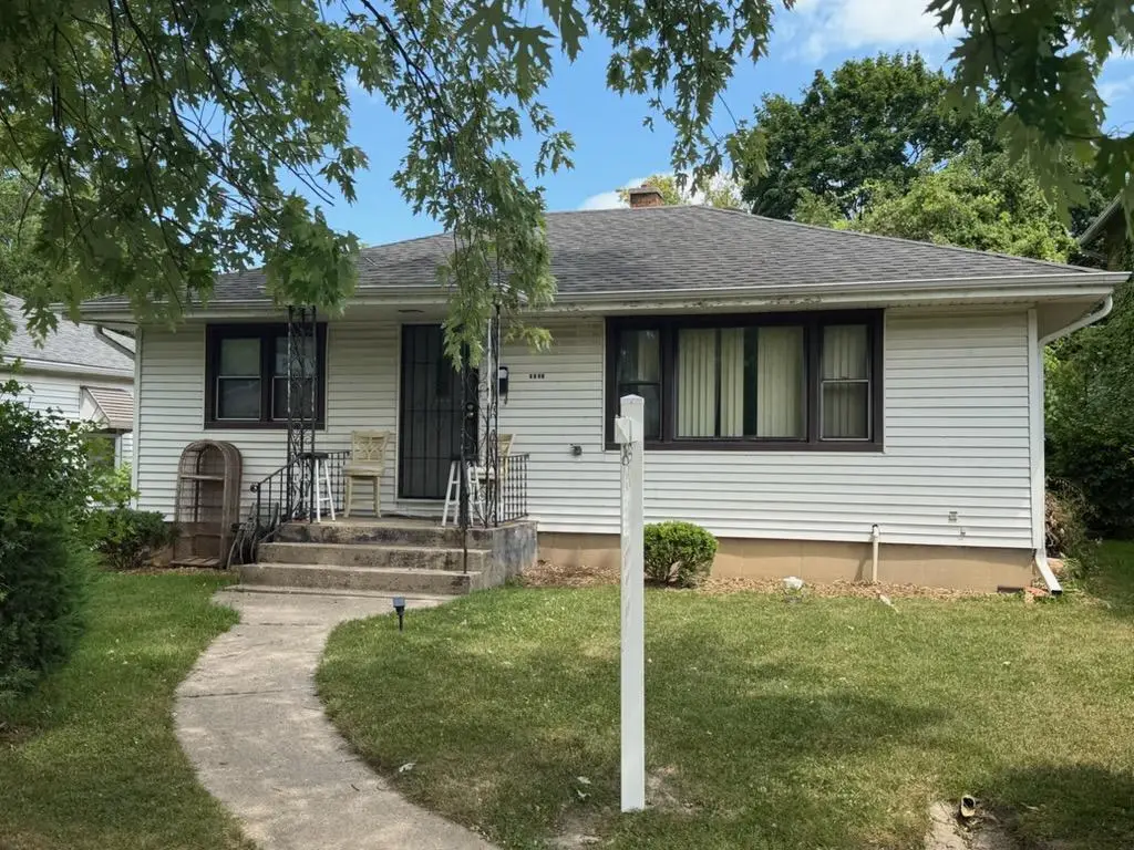 1521 Victoria Avenue, North Chicago, IL 60064 - #1