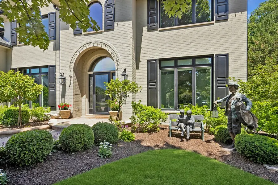 2S351 Chaucer Court, Glen Ellyn, IL 60137 - #2