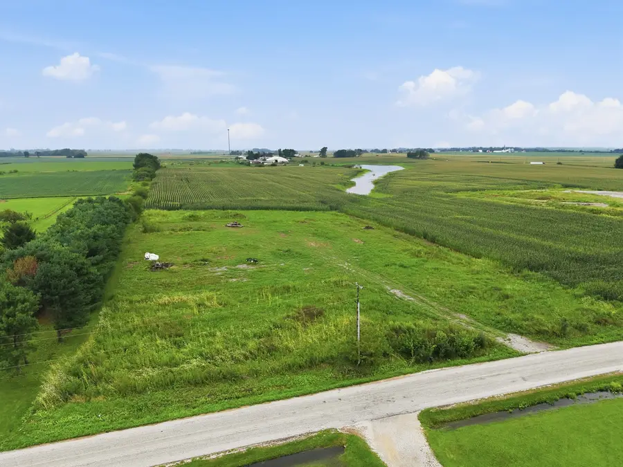 000 Kentucky Road, Beecher, IL 60401 - #2