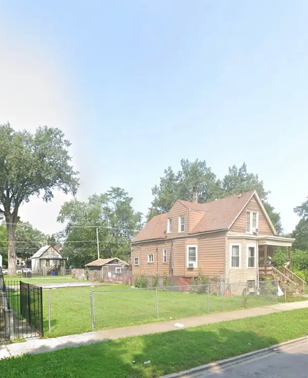 5618 S Elizabeth Street, Chicago, IL 60636