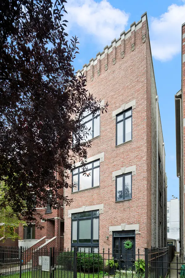 2039 W Crystal Street #2, Chicago, IL 60622