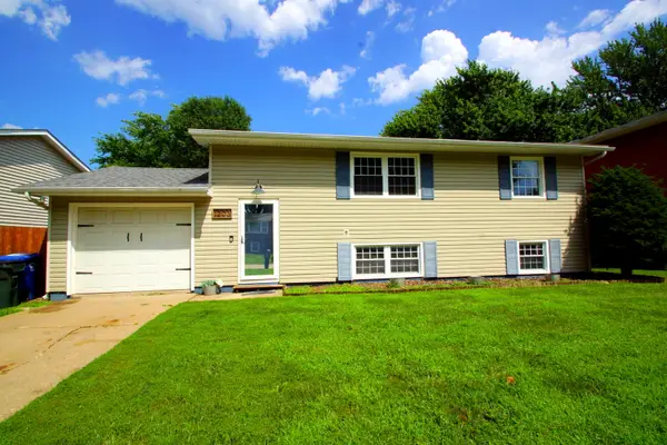 1203 Calvin Street, Davenport, IA 52804