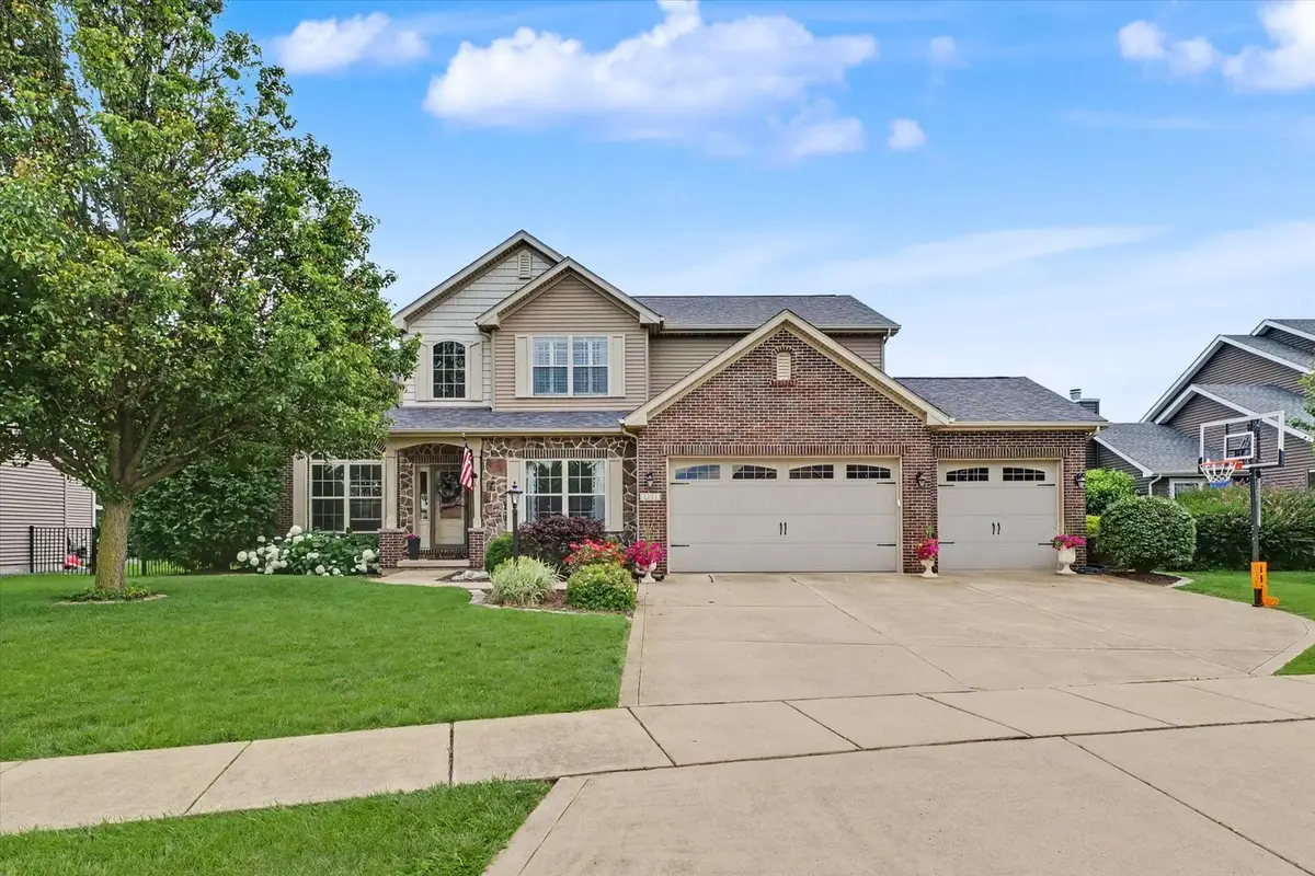 1203 White Oak Road, Mahomet, IL 61853 - #1