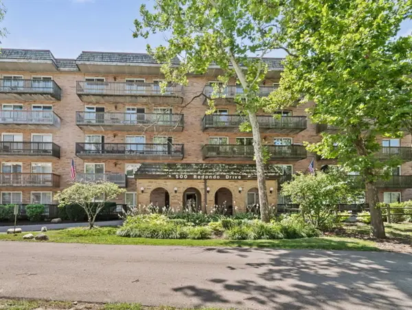 500 Redondo Drive #205, Downers Grove, IL 60516