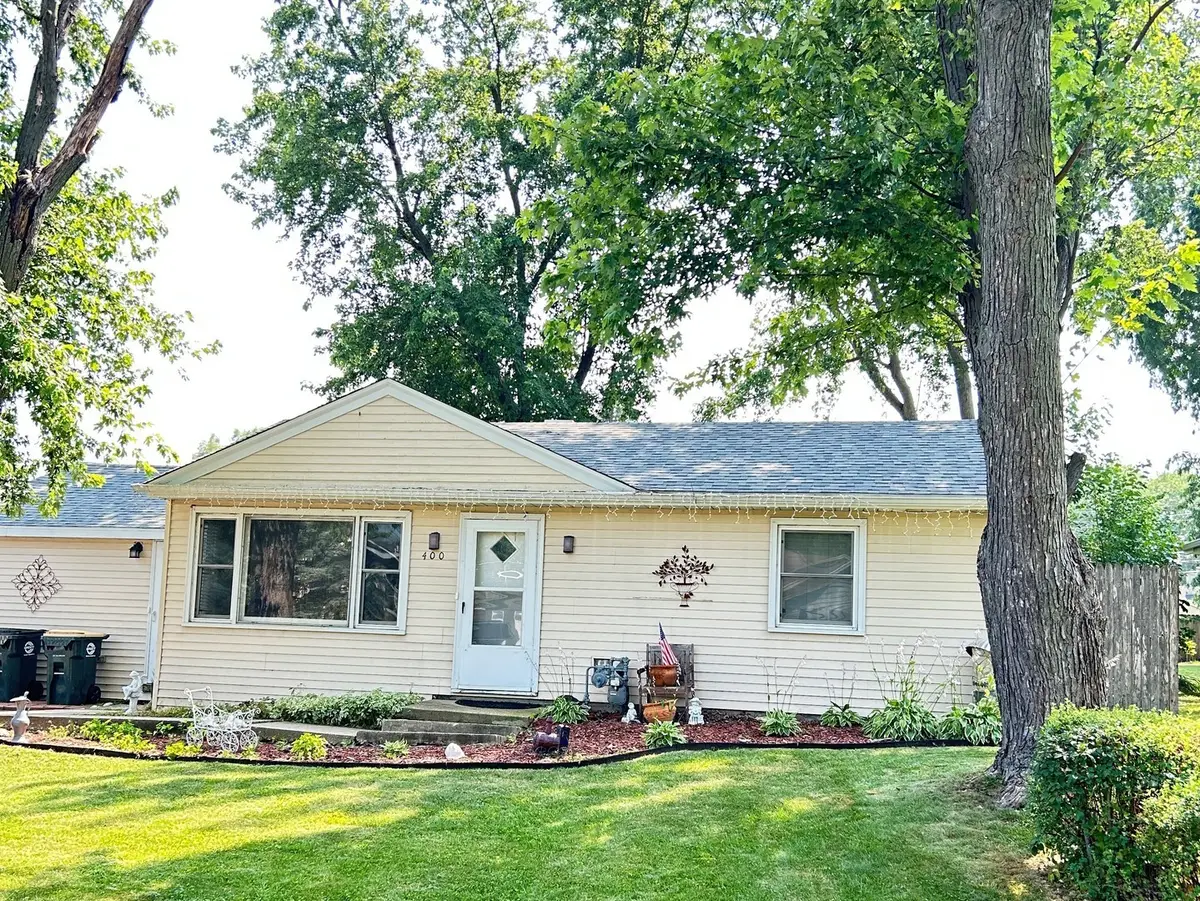 400 Birchwood Drive, Antioch, IL 60002 - #1