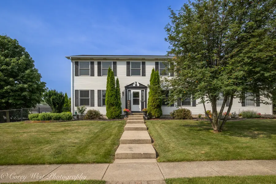 1246 Ivy Street, Dekalb, IL 60115 - #3