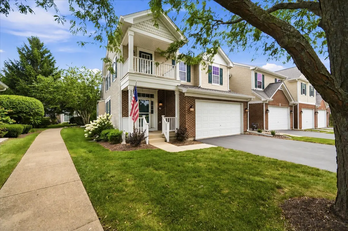 253 Larsdotter Lane, Geneva, IL 60134 - #1