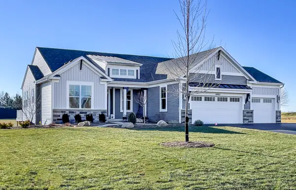 21377 W Sylvan Drive, Mundelein, IL 60060