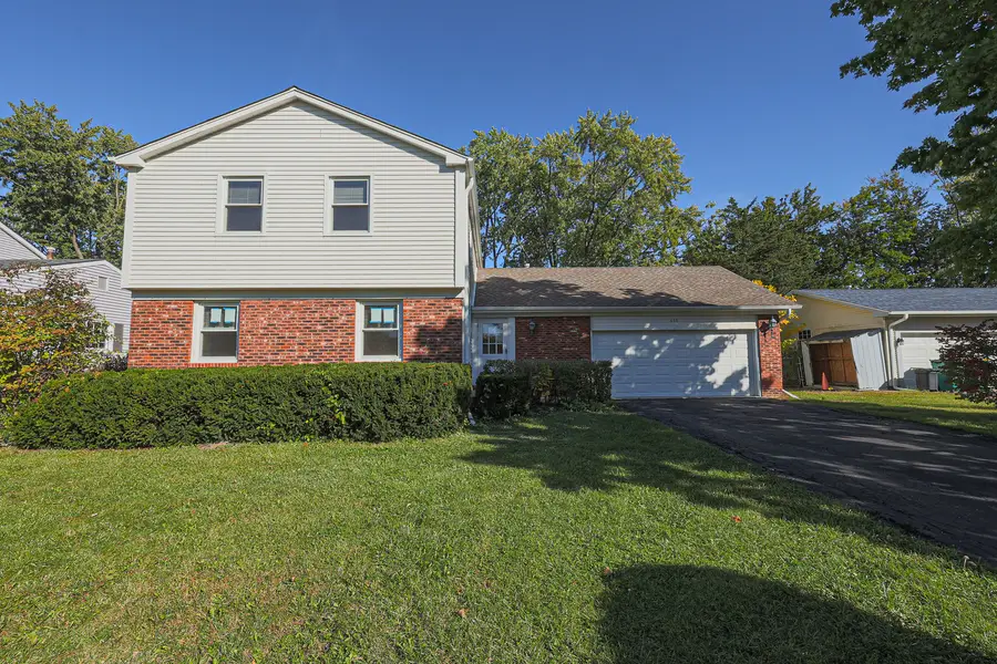 650 Wyngate Lane, Buffalo Grove, IL 60089 - #2