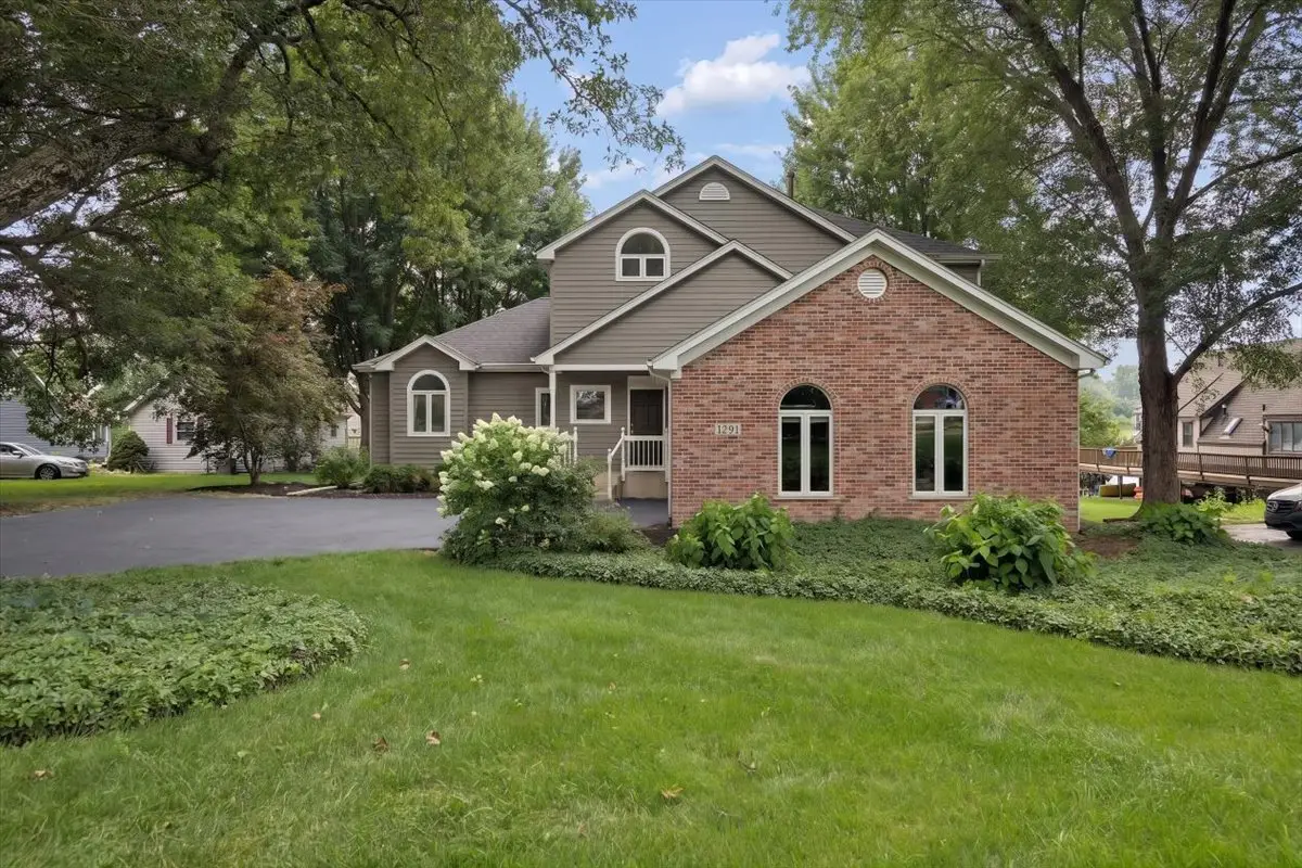 1291 Holiday Drive, Lake Holiday, IL 60548 - #1