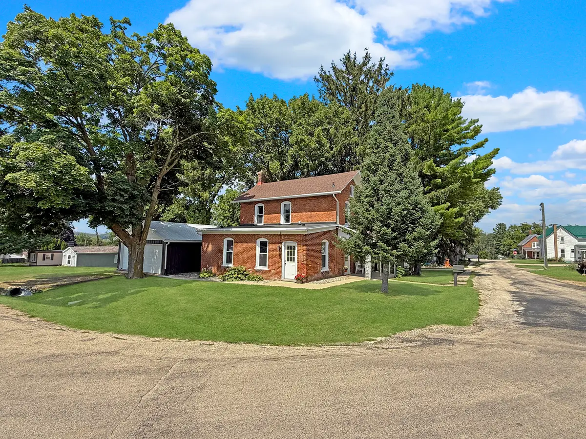 104 S Johnson Street, Orangeville, IL 61060 - #1
