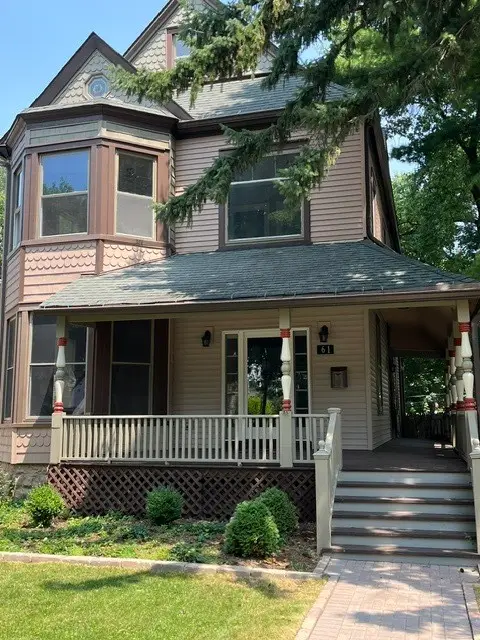 61 7th Avenue, La Grange, IL 60525
