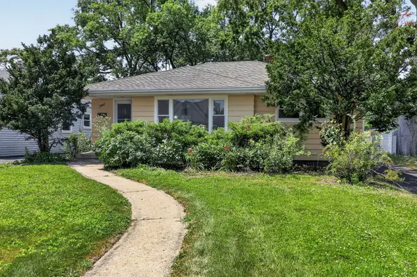 248 N Princeton Avenue, Villa Park, IL 60181