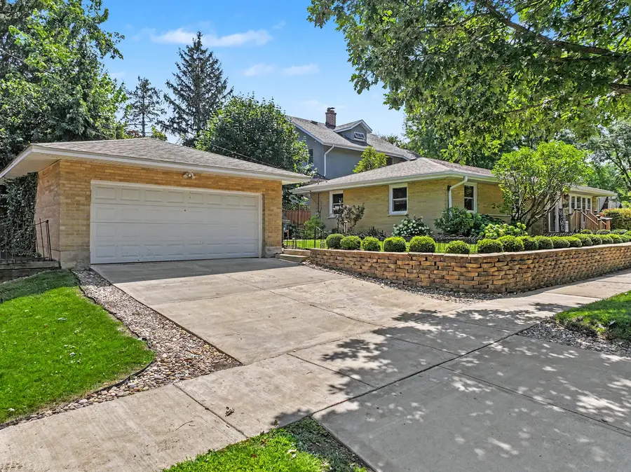 801 8th Avenue, La Grange, IL 60525 - #3