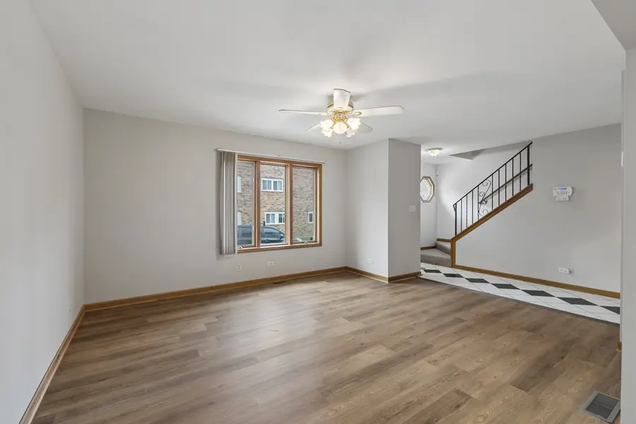 4241 Lindenwood Drive #A, Matteson, IL 60443 - #3
