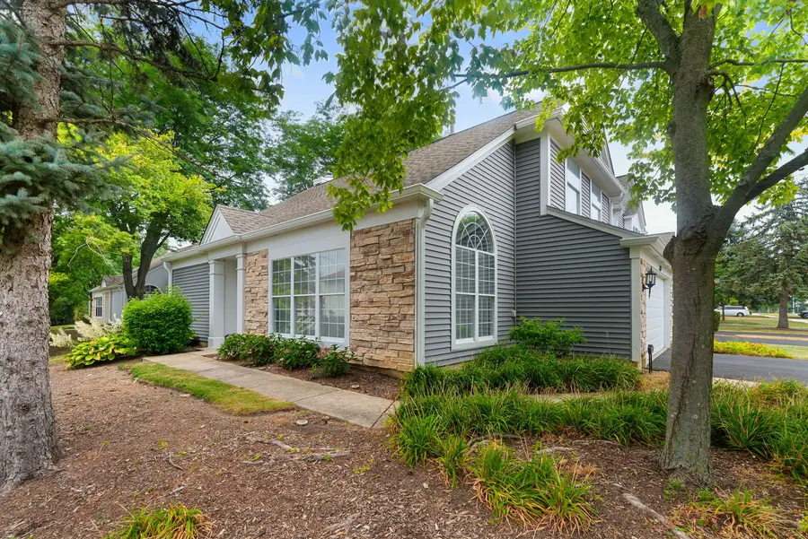 1564 Westbury Drive, Hoffman Estates, IL 60192 - #2