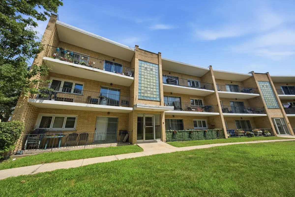 10332 S Pulaski Road #107, Oak Lawn, IL 60453 - #1