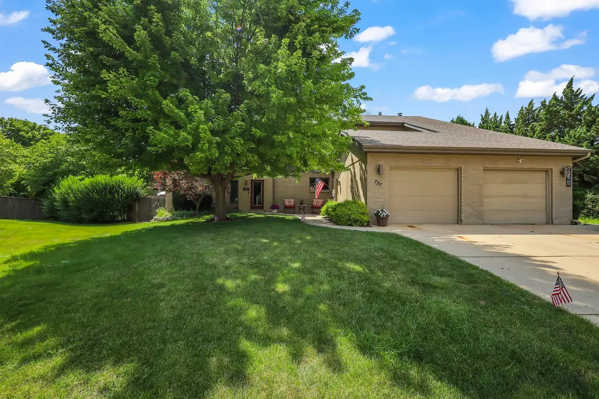 727 S Raven Road, Shorewood, IL 60404 - #1