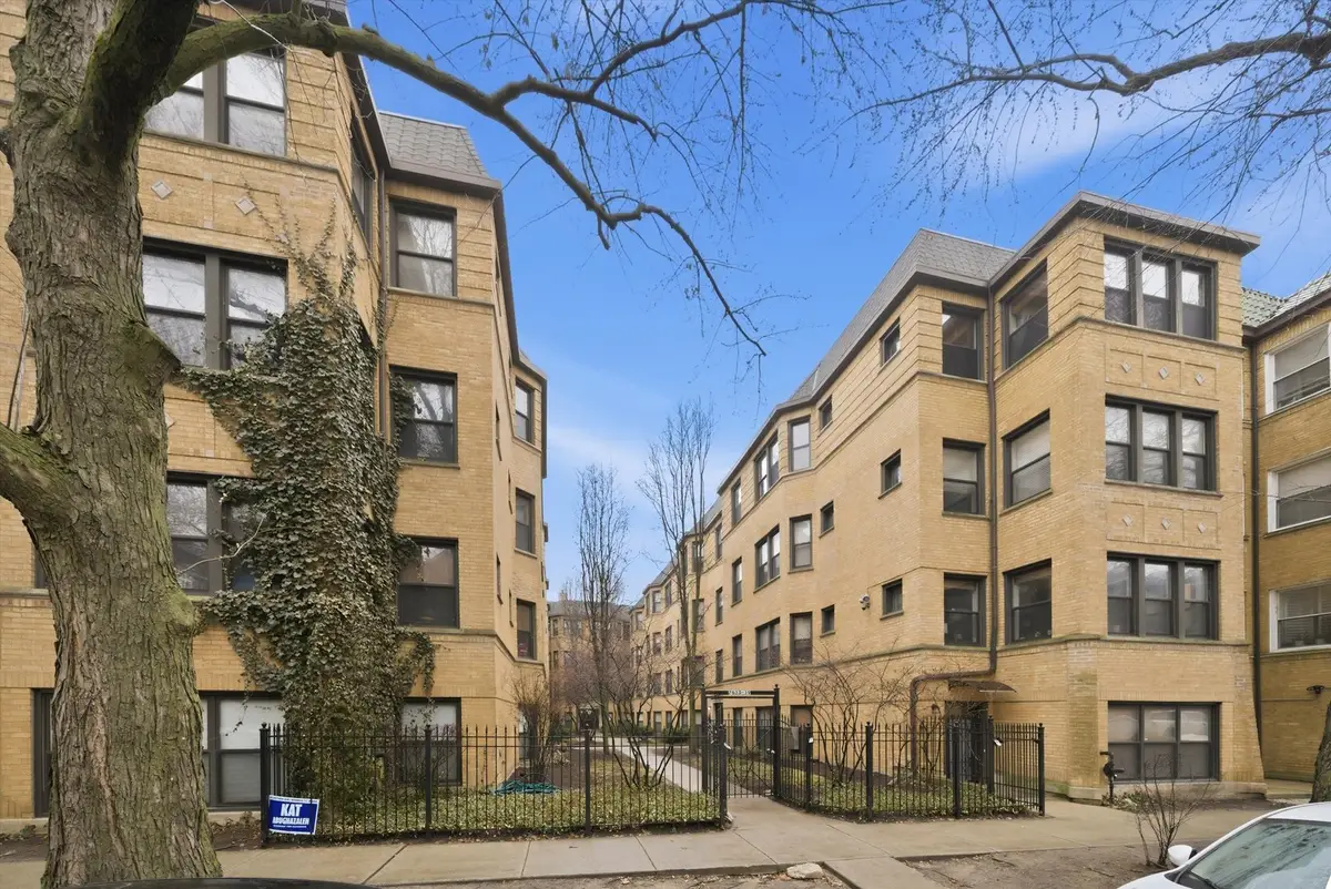 7633 N Greenview Avenue #3W, Chicago, IL 60626 - #1