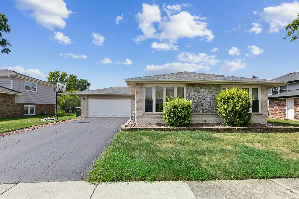 238 S Walnut Street, Glenwood, IL 60425 - #1