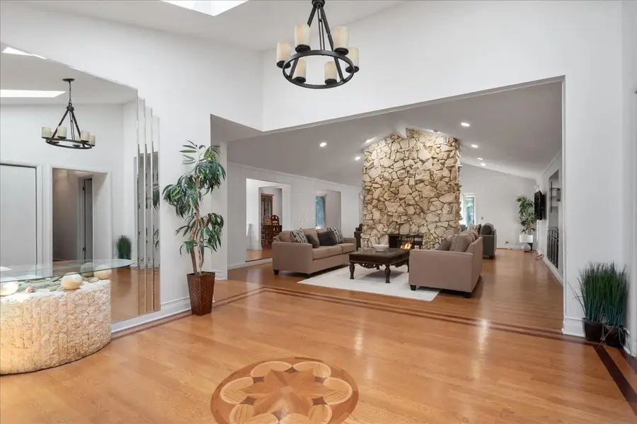 2821 Covert Road, Glenview, IL 60025 - #2