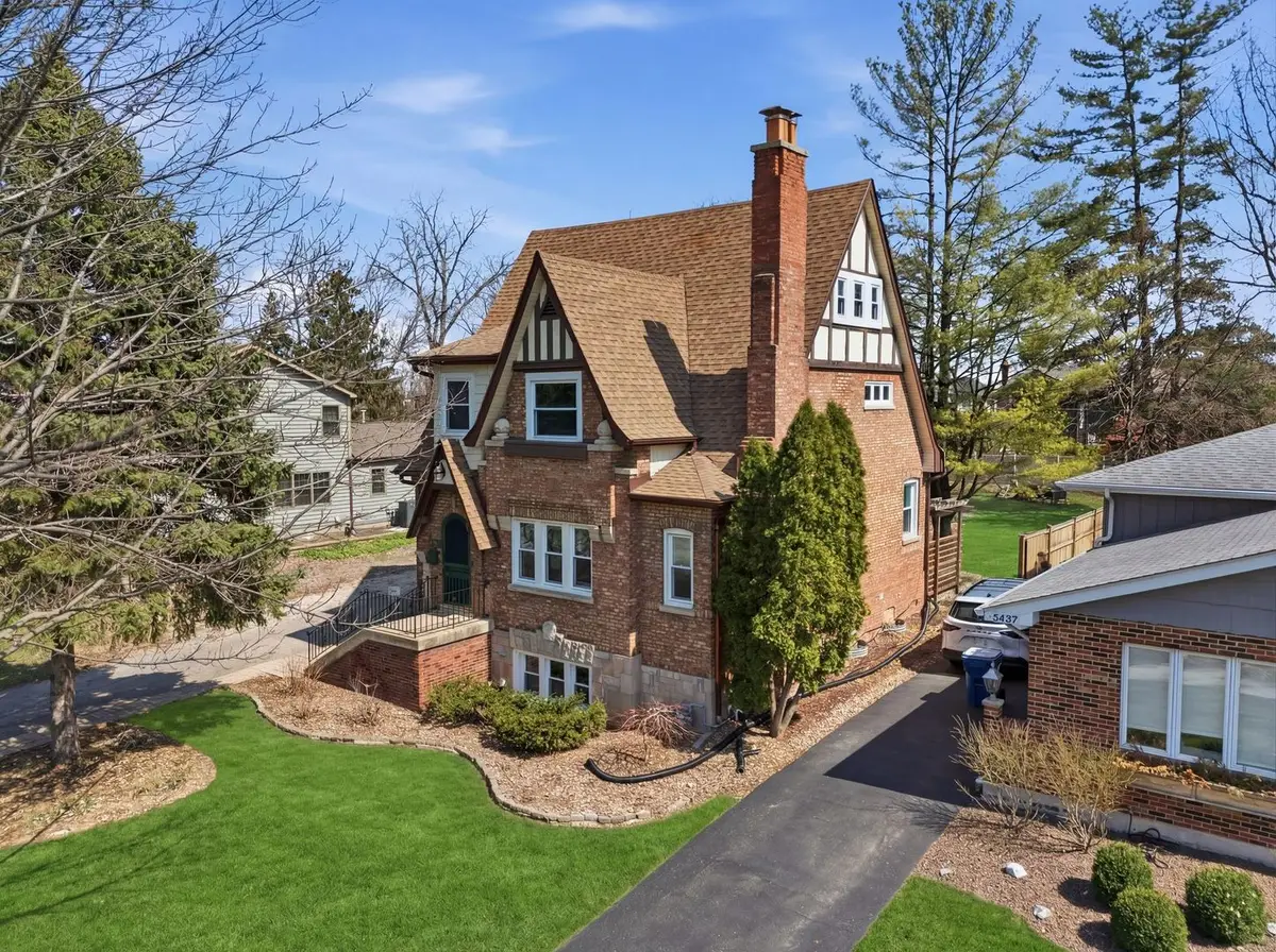 4425 Wilson Avenue, Downers Grove, IL 60515 - #1