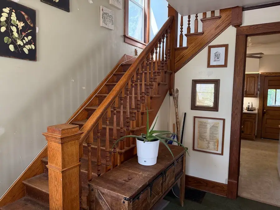1124 S State Avenue, Freeport, IL 61032 - #2