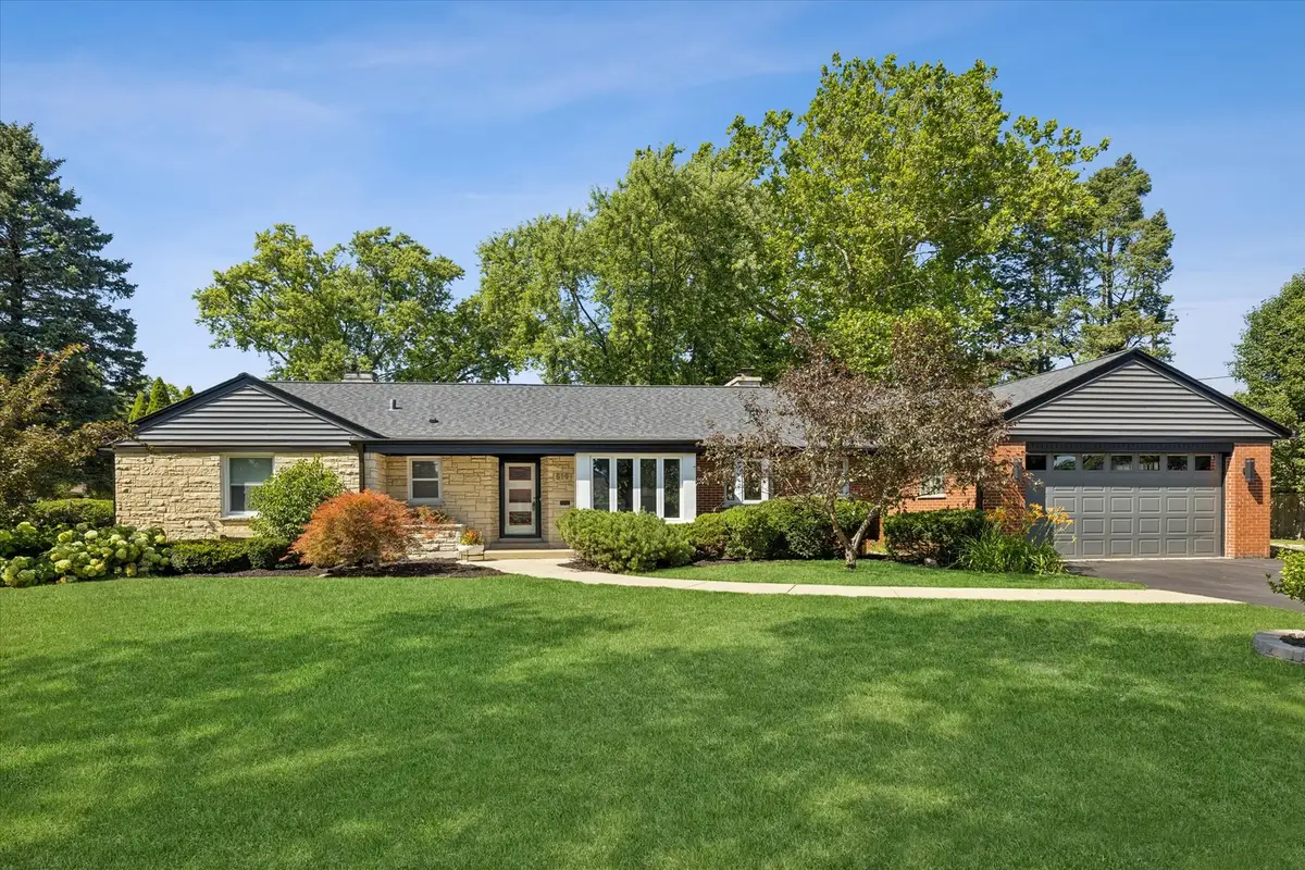 519 S Main Street, Mount Prospect, IL 60056 - #1