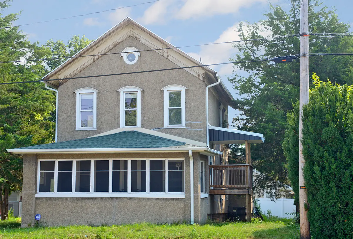 1128 Saint Vincent Avenue, Lasalle, IL 61301 - #1